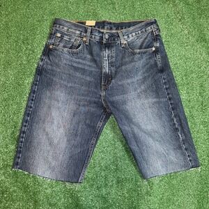 Levi's 565 Men's Cutoff Denim Shorts Size 33 Blue Jeans Frayed‎ Hem